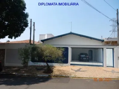 Casa com 3 Quartos à venda, 300m² no Jardim do Trevo, Campinas