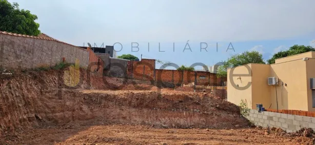 Lote/Terreno à venda, 217m² no Jardim São Bento, Presidente Prudente