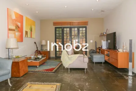 Casa com 3 Quartos à venda, 239m² no Vila Ipojuca, São Paulo