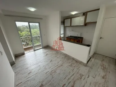 Apartamento com 2 Quartos para alugar, 50m² no Jardim Marilu, Carapicuíba