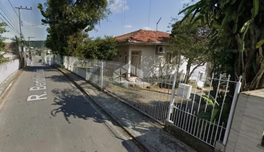 Casa com 3 Quartos à venda, 130m² no Serraria, São José
