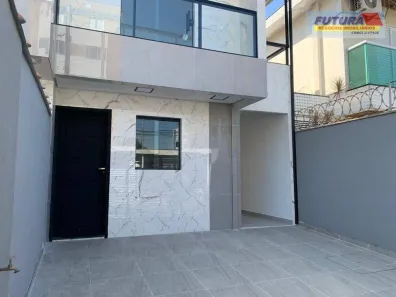 Casa com 2 Quartos à venda, 70m² no Vila Cascatinha, São Vicente