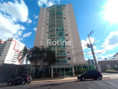 Apartamento com 3 Quartos para alugar, 101m² no Martins, Uberlândia