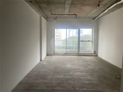 Sala Comercial à venda, 37m² no Liberdade, São Paulo