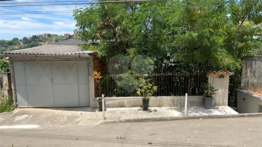Casa com 2 Quartos à venda, 72m² no Paraíso, Barra Mansa