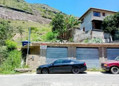 Ponto Comercial à venda, 300m² no Corrêas, Petrópolis