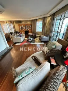 Apartamento com 3 Quartos à venda, 210m² no Vila Nova Conceição, São Paulo
