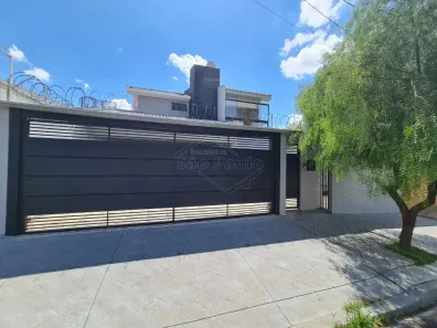 Sobrado com 3 Quartos à venda, 239m² no Jardim Imperador, Araraquara