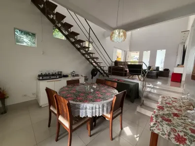 Casa de Condomínio com 3 Quartos à venda, 205m² no Loteamento Portal do Sol I, Goiânia