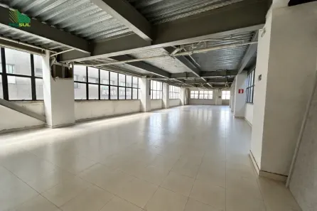 Sala Comercial para alugar, 300m² no Vila da Serra, Nova Lima