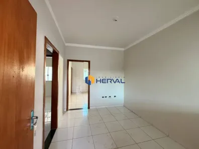 Casa com 2 Quartos à venda, 63m² no Jardim Monte Rei, Maringá