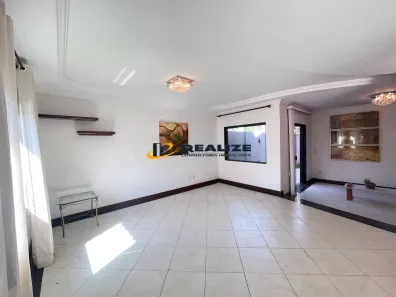 Casa de Condomínio com 3 Quartos à venda, 200m² no Parque Turf Club, Campos dos Goytacazes