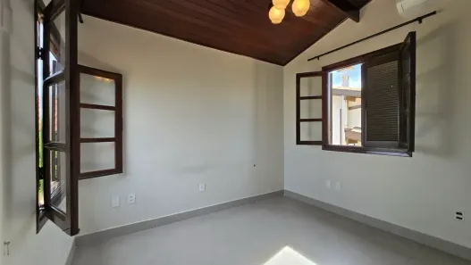 Casa de Condomínio com 4 Quartos à venda, 300m² no , Chapada dos Guimarães