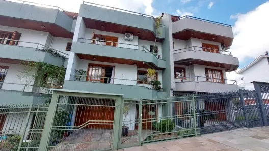 Sobrado com 4 Quartos à venda, 247m² no Vinhedos, Caxias do Sul