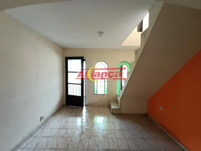 Sobrado com 3 Quartos para alugar, 135m² no Jardim Las Vegas, Guarulhos