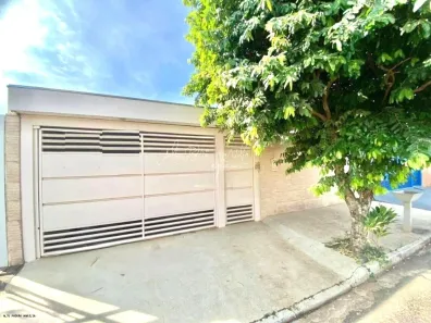 Casa com 3 Quartos à venda, 250m² no Jardim Virgínia, Marília