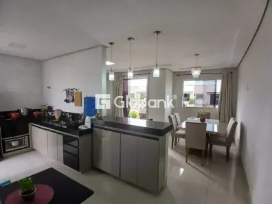 Casa com 3 Quartos à venda, 72m² no Vila Anália, Montes Claros