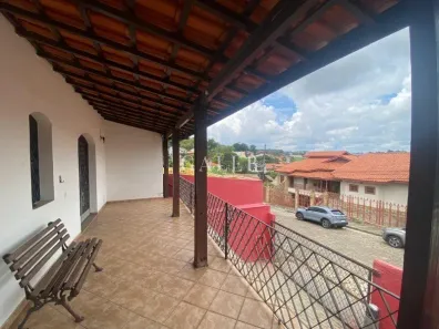 Casa com 4 Quartos à venda, 235m² no Centro, Piracaia
