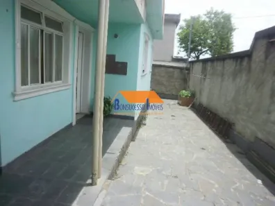 Casa com 10 Quartos à venda, 400m² no Planalto, Belo Horizonte