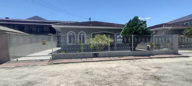 Casa com 3 Quartos à venda, 155m² no Ponte do Imaruim, Palhoça