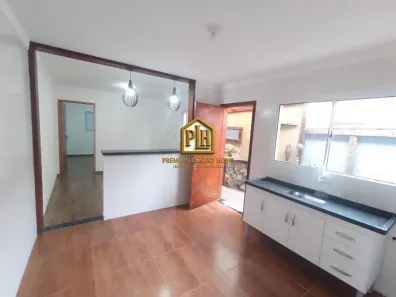 Casa com 2 Quartos para alugar, 200m² no Atibaia Jardim, Atibaia