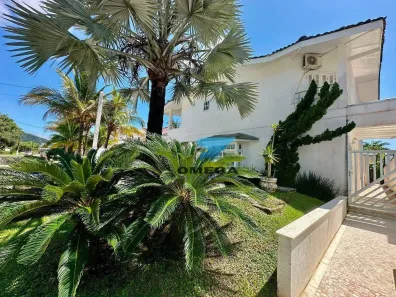 Casa de Condomínio com 5 Quartos à venda, 345m² no Jardim Acapulco, Guarujá