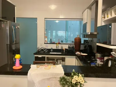 Casa com 3 Quartos à venda, 144m² no Riacho Fundo I, Brasília