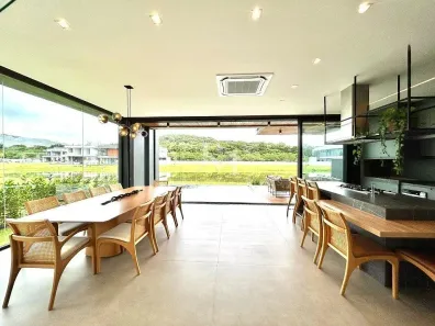 Casa de Condomínio com 5 Quartos à venda, 285m² no Pedra Branca, Palhoça