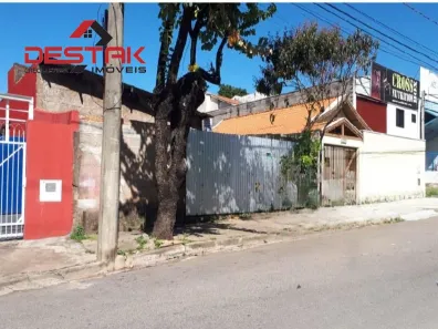 Casa com 3 Quartos à venda, 250m² no Vila Marlene, Jundiaí