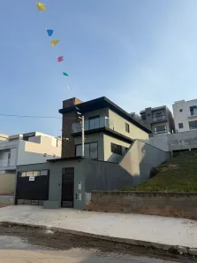 Sobrado à venda, 204m² no Portais (Polvilho), Cajamar
