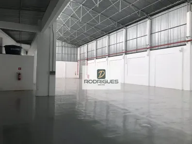 Galpão/Depósito/Armazém para alugar, 2300m² no Vila Nogueira, Diadema