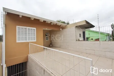 Casa com 2 Quartos à venda, 250m² no Medianeira, Porto Alegre
