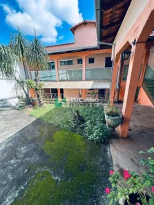 Casa com 5 Quartos à venda, 288m² no Rio Branco, Belo Horizonte