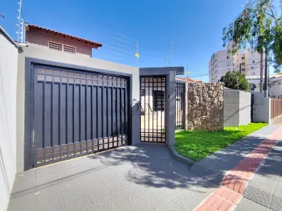Casa com 4 Quartos à venda, 210m² no Igapó, Londrina