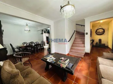 Sobrado com 3 Quartos à venda, 110m² no Boqueirão, Santos