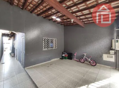 Casa com 2 Quartos à venda, 114m² no Vila Flora, Bragança Paulista