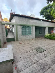 Casa com 4 Quartos à venda, 250m² no Boa Viagem, Recife