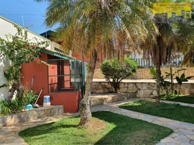 Casa com 3 Quartos à venda, 420m² no Jardim das Samambaias, Jundiaí