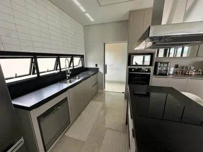 Casa de Condomínio com 4 Quartos à venda, 284m² no Loteamento Verana, São José dos Campos