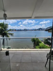 Sobrado com 3 Quartos para alugar, 900m² no Parque Prainha, São Vicente