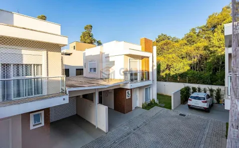 Sobrado com 3 Quartos à venda, 104m² no Boa Vista, Curitiba