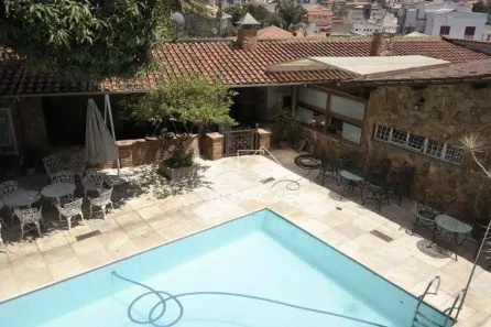 Sobrado com 4 Quartos à venda, 482m² no Santa Amélia, Belo Horizonte