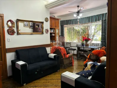 Apartamento com 3 Quartos à venda, 83m² no Petrópolis, Porto Alegre