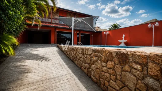 Sobrado com 5 Quartos à venda, 389m² no Jardim Chapadão, Campinas