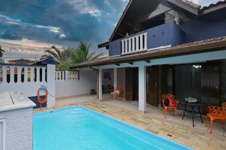Sobrado com 4 Quartos à venda, 217m² no Stella Maris, Peruíbe