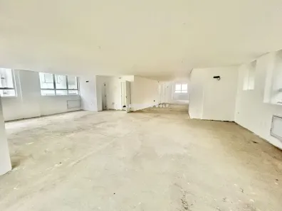 Sala Comercial para alugar, 170m² no Centro, Florianópolis