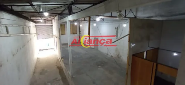 Galpão/Depósito/Armazém para alugar, 300m² no Jardim Tranqüilidade, Guarulhos