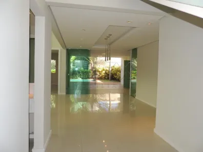 Casa de Condomínio com 4 Quartos à venda, 318m² no Vila Aviação, Bauru