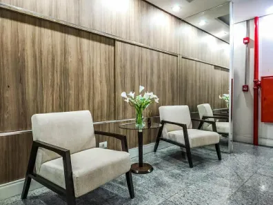 Apartamento com 3 Quartos para alugar, 90m² no Centro, Juiz de Fora