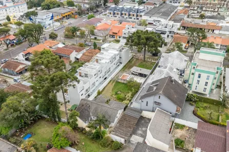 Lote/Terreno à venda, 1071m² no Bacacheri, Curitiba